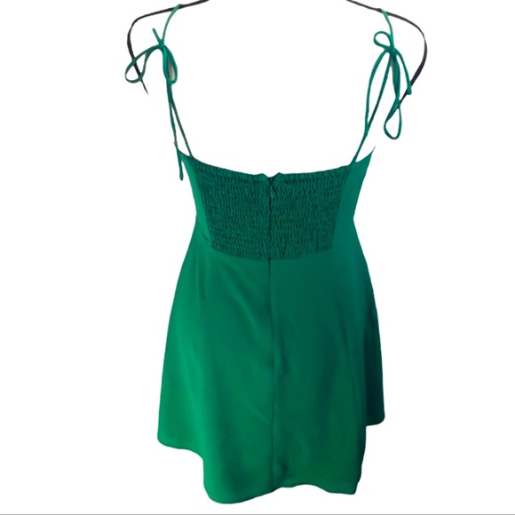 Green Deep V Neck Mini Dress - Picture 2 of 3